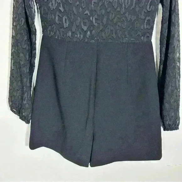 NWT BCBGeneration Women's Lace Sleeve Romper, Black, Size 6 - Picture 11 of 16